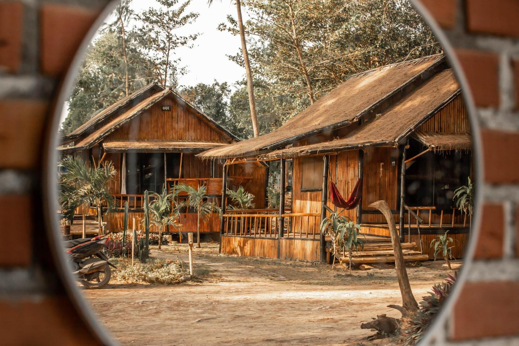 Eco Lanta Hideaway Beach Resort Koh Lanta Exterior photo
