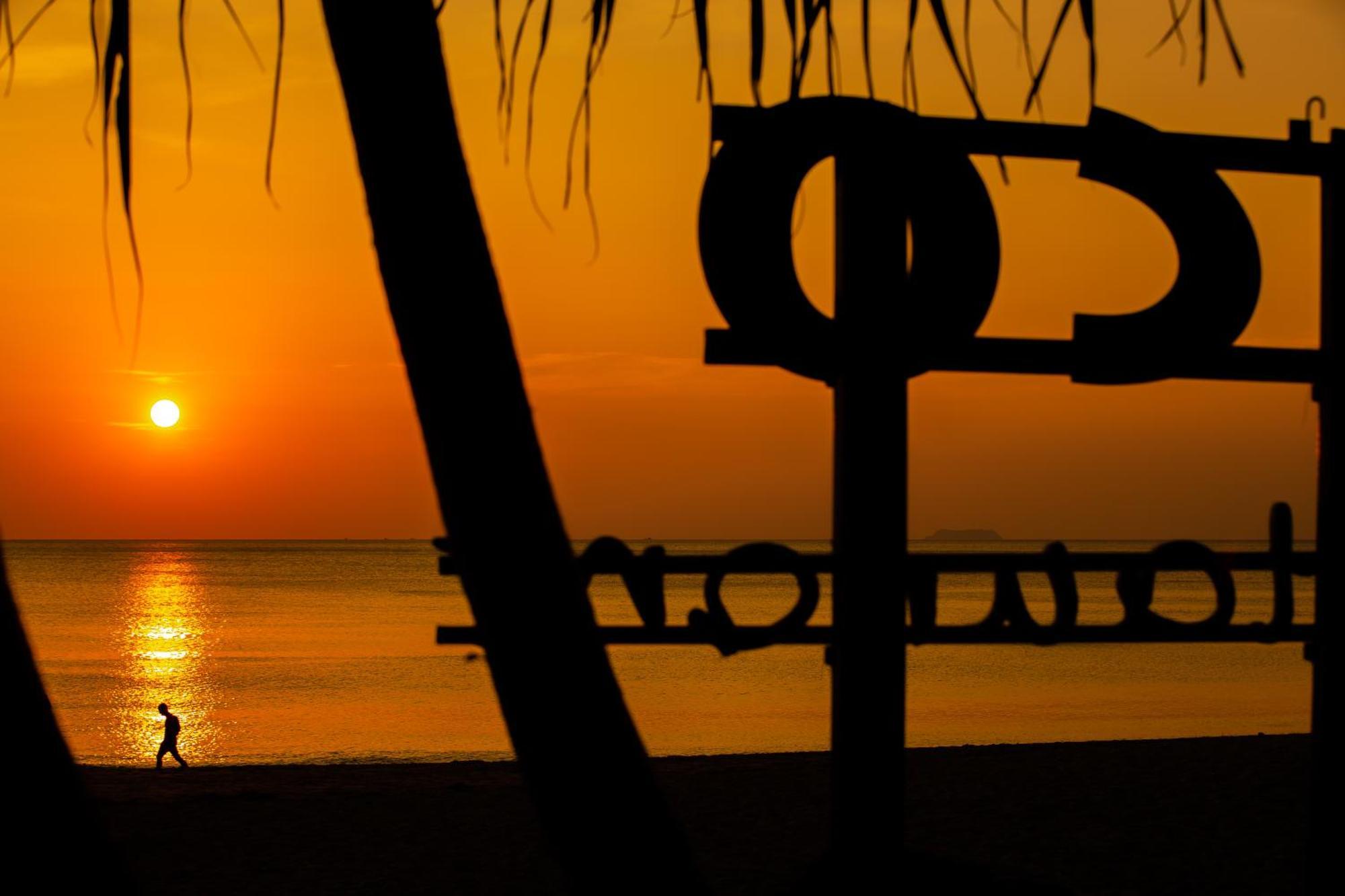 Eco Lanta Hideaway Beach Resort Koh Lanta Exterior photo